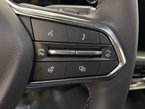 New 2026 Chevrolet Suburban LT image 23