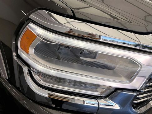 Used 2022 RAM 2500 Laramie AWD/4WD image 28