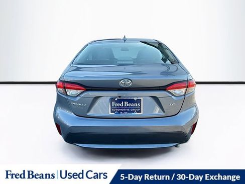 Used 2021 Toyota Corolla LE image 6