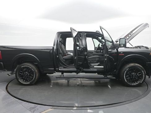 New 2026 RAM 2500 Limited AWD/4WD image 56
