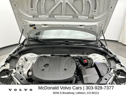 Used 2023 Volvo XC60 B5 Ultimate w/ Climate Package AWD/4WD image 25
