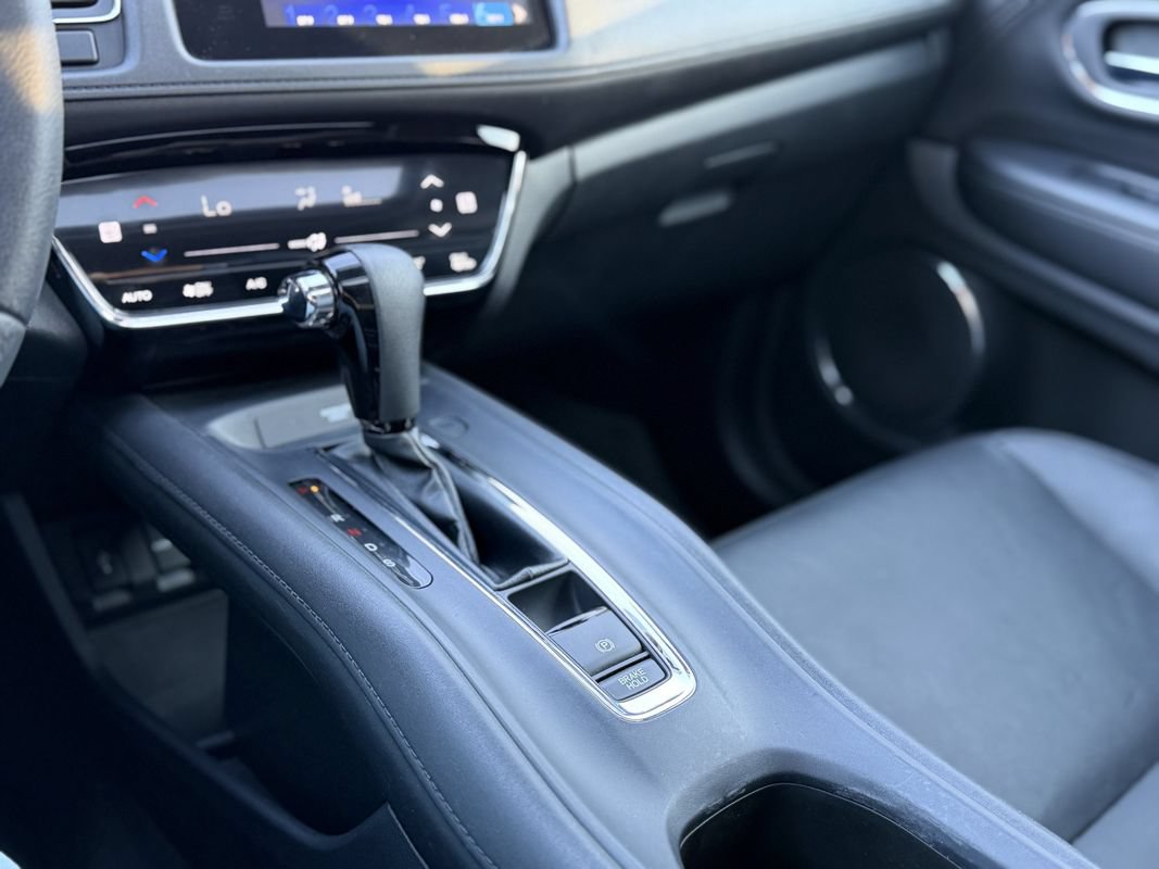 Used 2016 Honda HR-V EX-L image 17
