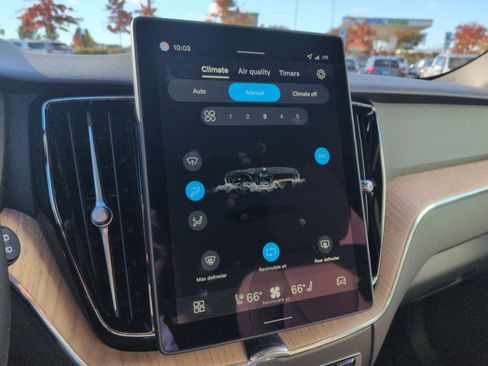 New 2026 Volvo XC60 B5 Plus w/ Protection Package Premier image 21