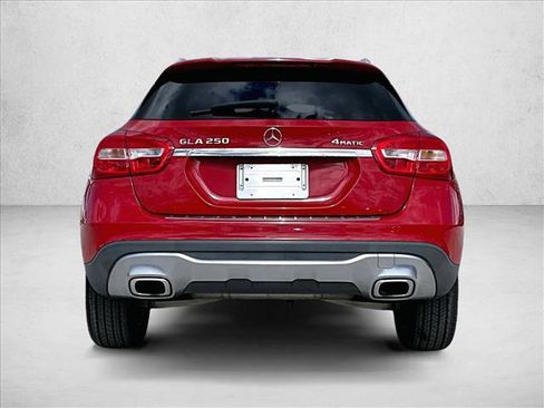 Used 2020 Mercedes-Benz GLA 250 4MATIC image 4