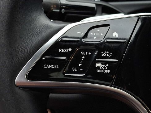 Used 2026 Mercedes-Benz E 350 4MATIC Sedan image 16