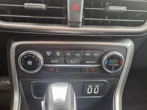 Used 2020 Ford EcoSport SE AWD/4WD image 19