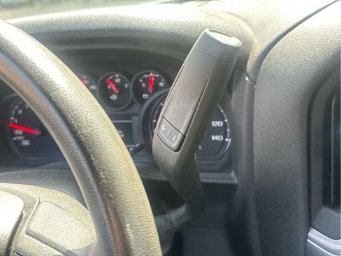 Used 2023 Chevrolet Silverado 1500 W/T w/ WT Value Package image 32