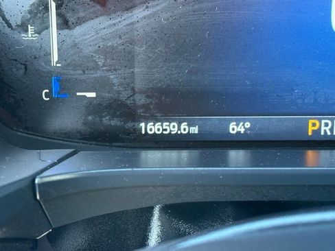 Used 2025 Ford Escape ST-Line image 11