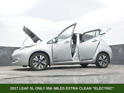 Used 2017 Nissan Leaf SL w/ Premium Package image 65