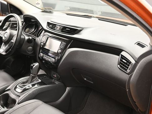 Used 2022 Nissan Rogue Sport SL image 36