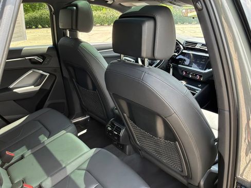 Used 2025 Audi Q3 2.0T Premium AWD/4WD image 33
