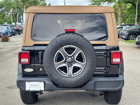 Used 2020 Jeep Wrangler Unlimited Sport AWD/4WD image 9