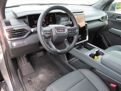 Used 2024 GMC Acadia AT4 w/ LPO, Floor Liner Package image 15