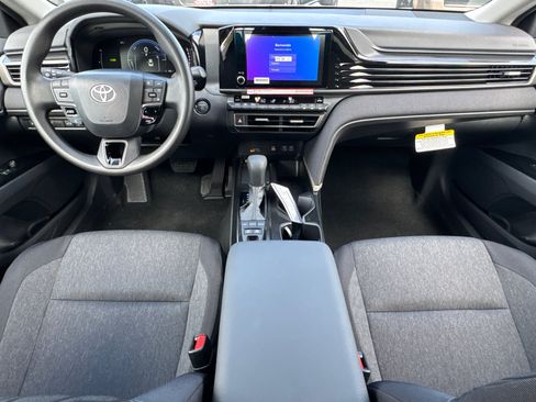 New 2026 Toyota Camry LE FWD image 21