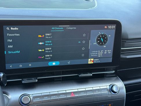 Used 2025 Hyundai Kona SEL image 17