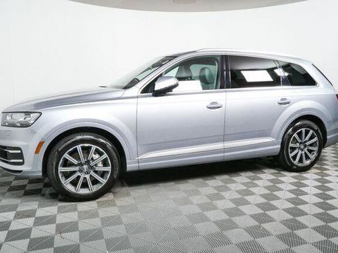 Used 2017 Audi Q7 3.0T Premium Plus AWD/4WD image 31