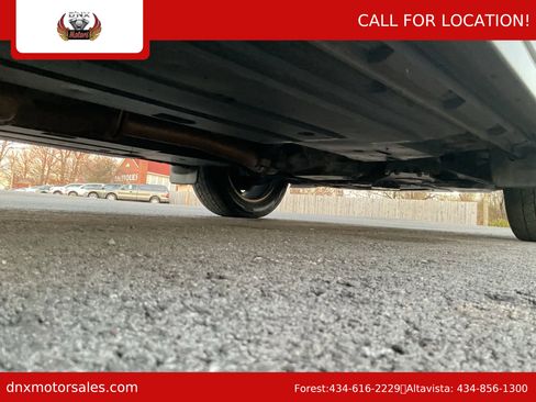 Used 2021 Subaru Forester Premium image 16