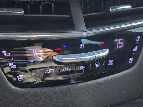 Used 2018 Cadillac CT6 Luxury image 20