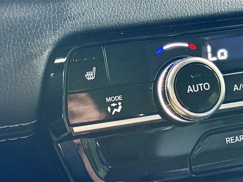 Used 2023 Honda Pilot EX-L image 19