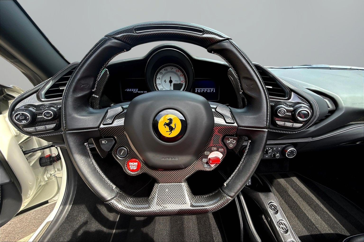 Used 2018 Ferrari 488 Spider RWD image 9