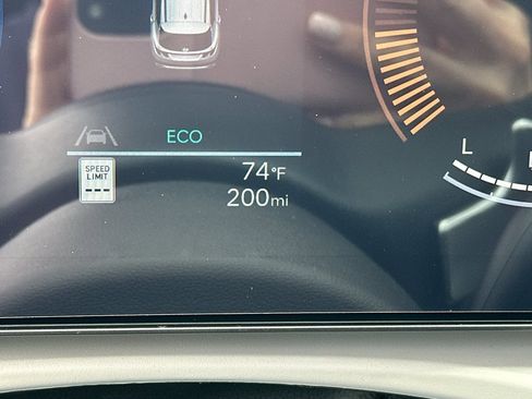 New 2026 Hyundai Tucson Blue SE AWD/4WD image 16