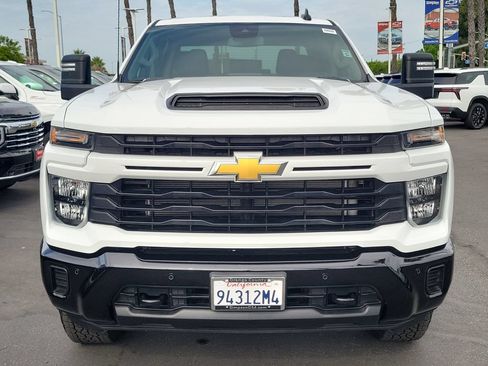 Used 2026 Chevrolet Silverado 2500 Custom w/ Custom Value Package AWD/4WD image 30