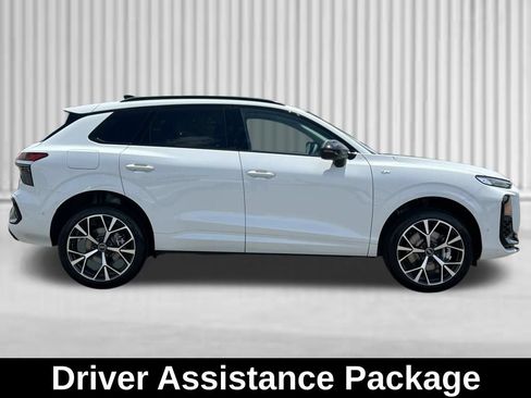 New 2026 Audi Q3 quattro 2.0T AWD/4WD image 6