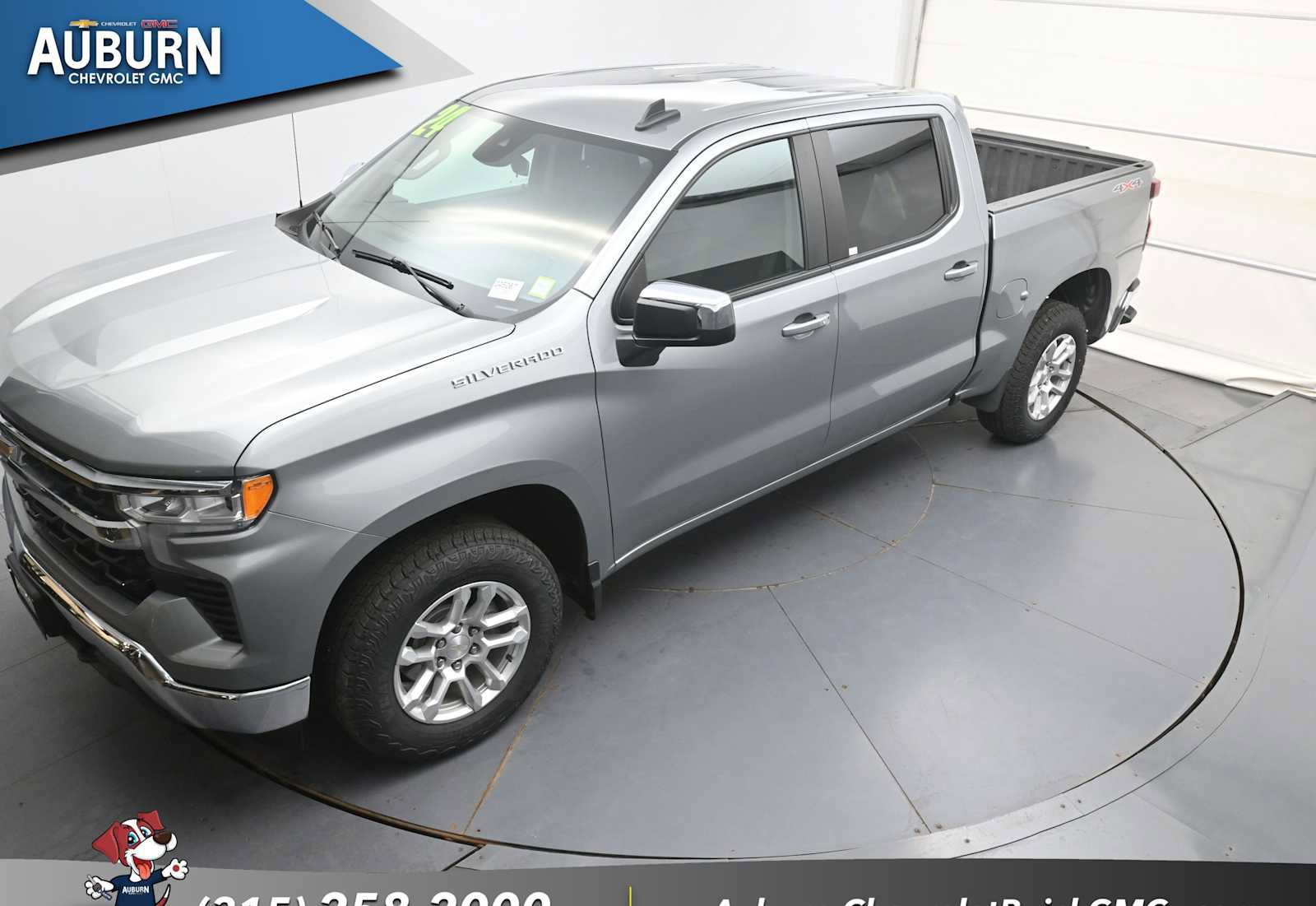 Used 2024 Chevrolet Silverado 1500 LT AWD/4WD image 30