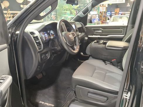Used 2022 RAM 1500 Big Horn AWD/4WD image 14