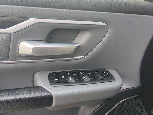 Used 2021 RAM 1500 Big Horn image 12