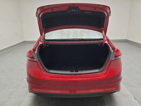 Used 2017 Hyundai Elantra SE image 29