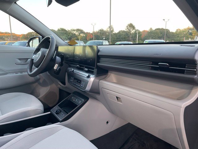 Used 2024 Hyundai Kona SEL w/ Convenience Package AWD/4WD image 28