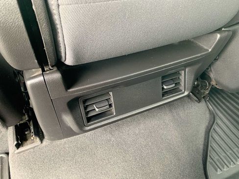 Certified 2021 Chevrolet Silverado 1500 Custom AWD/4WD image 19