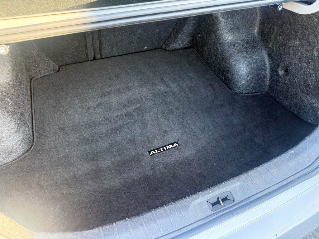 Used 2023 Nissan Altima 2.5 S FWD image 24