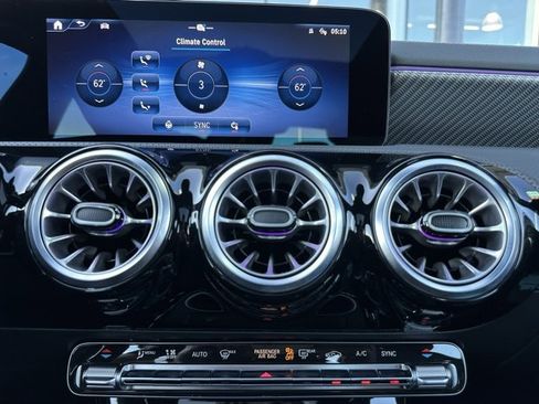 Used 2025 Mercedes-Benz CLA 250 4MATIC image 24