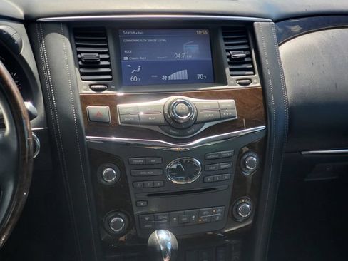 Used 2017 INFINITI QX80 4WD w/ Driver Assistance Package image 29
