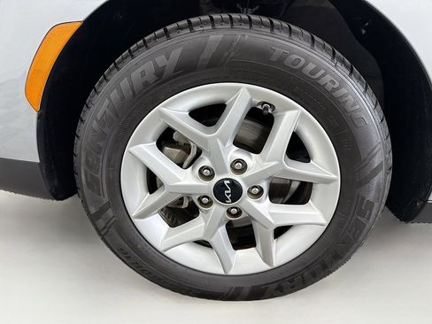 Used 2022 Kia Soul LX w/ Technology Package image 28