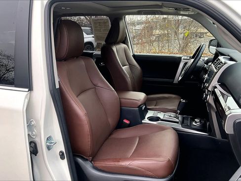 Certified 2022 Toyota 4Runner Limited image 8