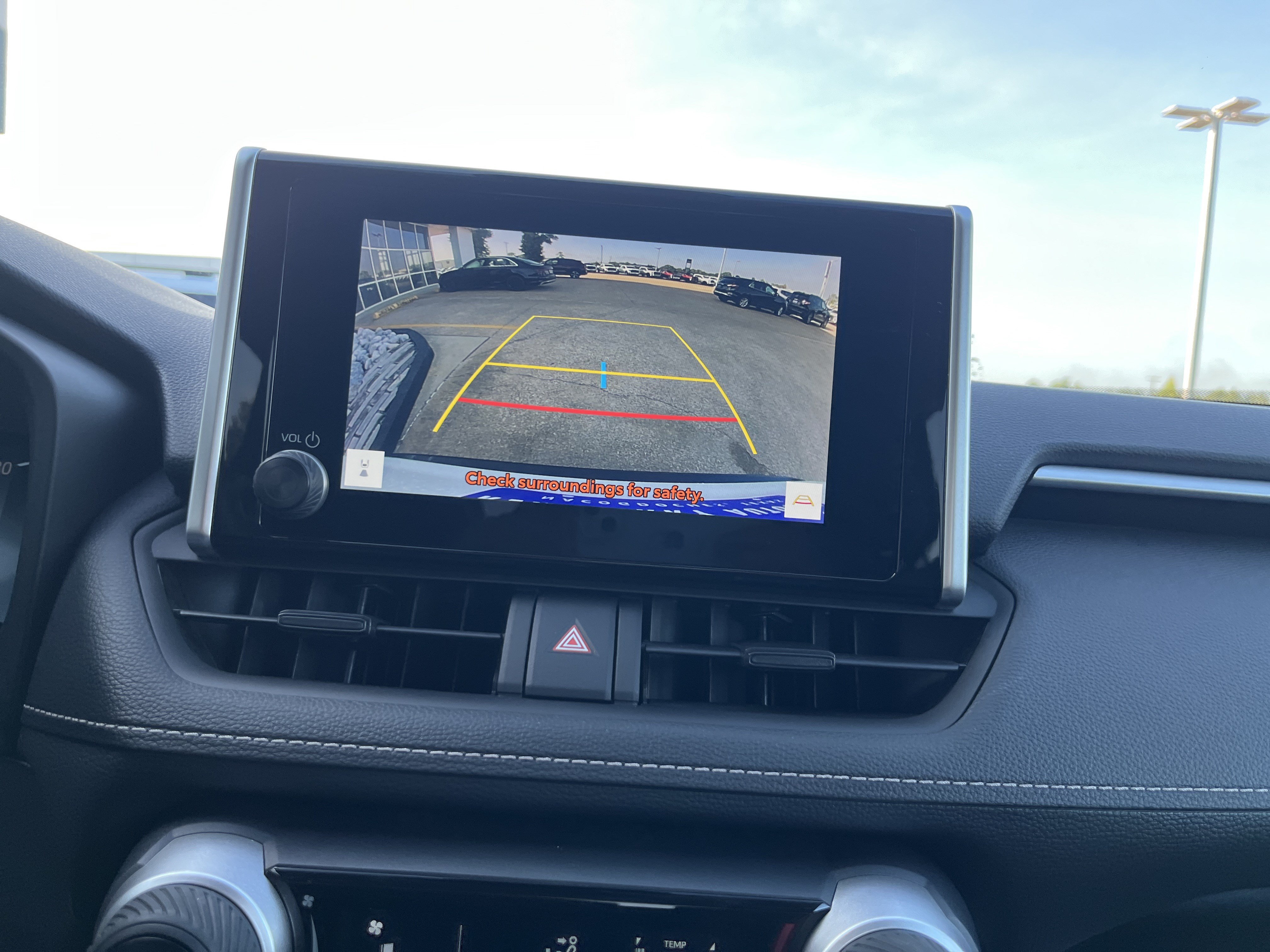 Used 2024 Toyota RAV4 LE FWD image 6