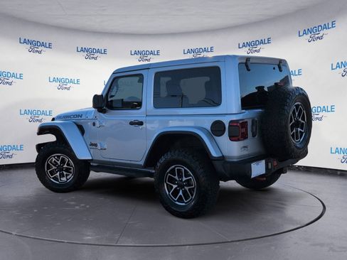 Used 2024 Jeep Wrangler Rubicon image 9