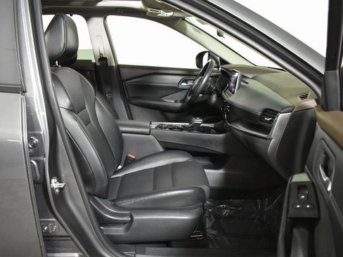 Certified 2023 Nissan Rogue SV w/ SV Premium B Package image 36