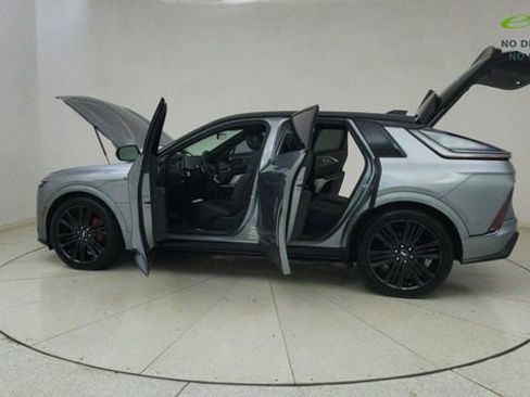 Used 2026 Cadillac Lyriq V AWD/4WD image 73