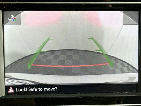 Used 2023 Volkswagen Atlas SE image 21