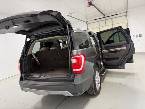 Used 2021 Ford Expedition XLT AWD/4WD image 22