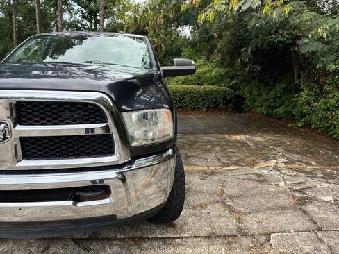 Used 2014 RAM 2500 Tradesman w/ Chrome Appearance Group AWD/4WD image 17