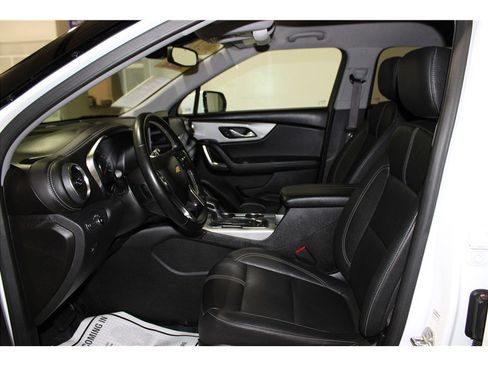 Used 2024 Chevrolet Blazer LT image 10