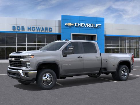 New 2026 Chevrolet Silverado 3500 LT image 23