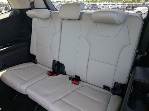 Used 2025 Kia Telluride EX FWD image 20