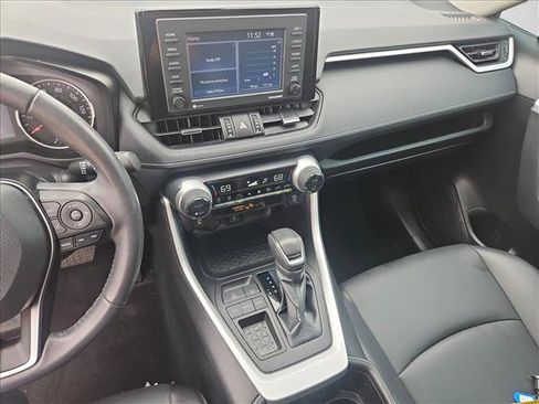 Used 2022 Toyota RAV4 XLE Premium FWD image 15