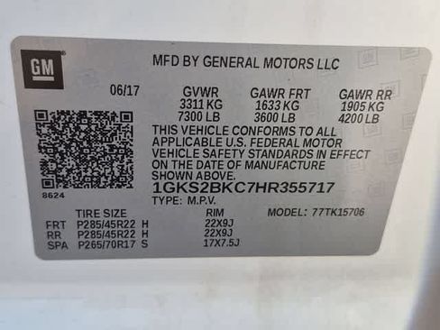 Used 2017 GMC Yukon SLT w/ Open Road Package AWD/4WD image 39